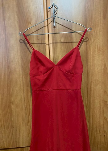 Kırmızı Uzun Drapeli V Yaka Kadın Elbise - Görsel 2