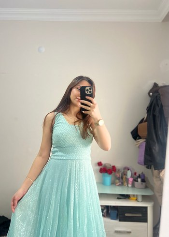 Uzun Mavi Transparan V Yakalı Kadın Abiye - Görsel 2