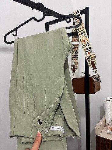 Stradivarius pantolon