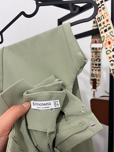 Stradivarius Stradivarius pantolon