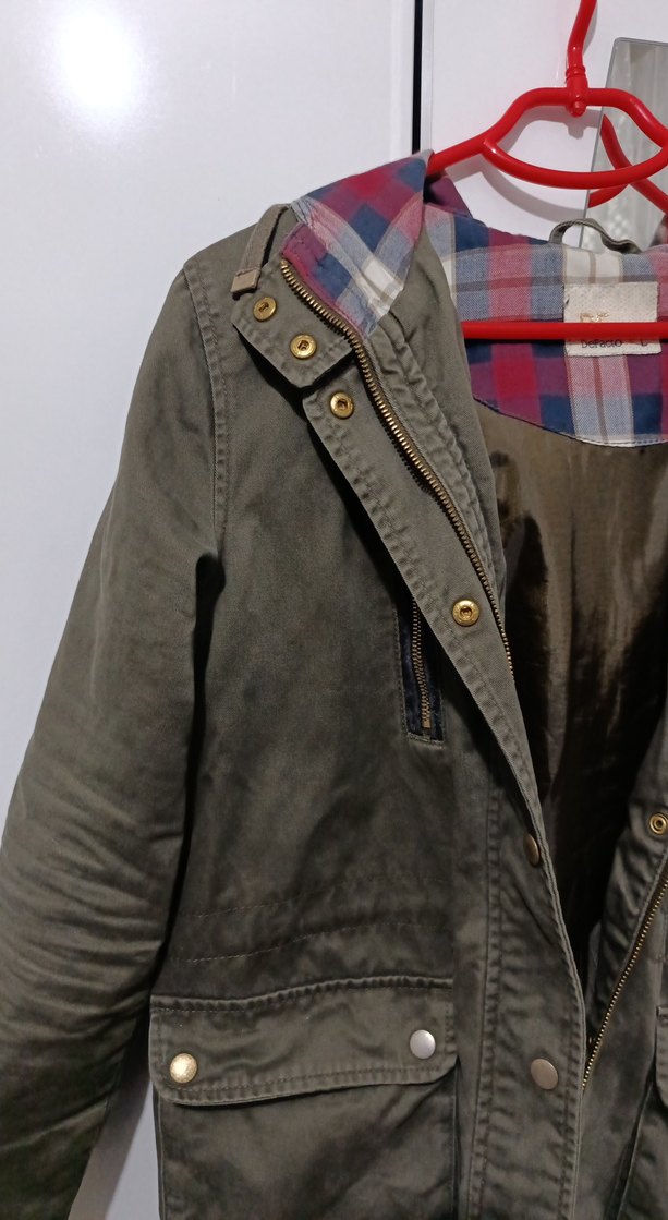 Kadın haki ekose astarlı yağmurluk - Görsel 2