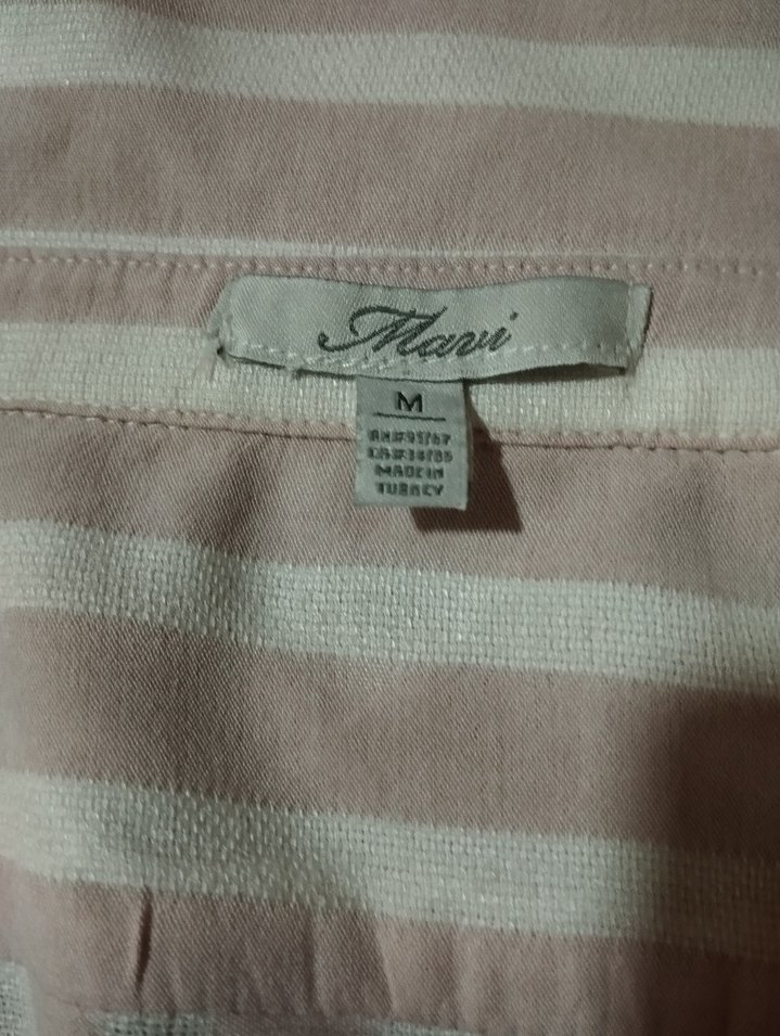 Bej Çizgili V Yaka Kadın Gömlek - Görsel 3