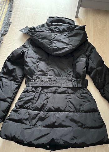 Kemerli Siyah Kadın Kışlık Mont - Görsel 3