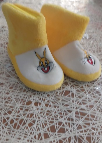 Sarı Nakışlı Kız Çocuk Ev Terliği - Görsel 2