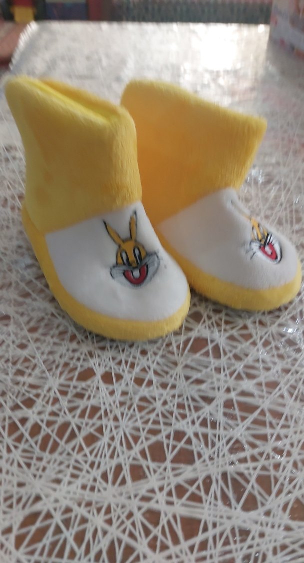 Sarı Nakışlı Kız Çocuk Ev Terliği - Görsel 2