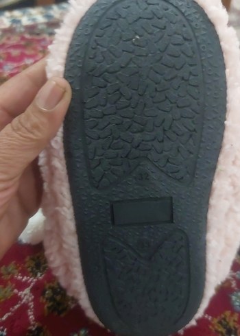 Kız Çocukları İçin Pembe Sıcak Peluş Terlik - Görsel 3