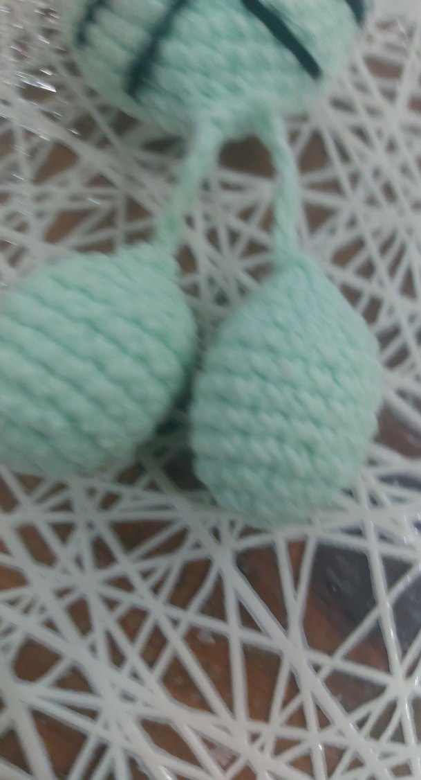 Turkuaz El Örgüsü Kedi Anahtarlığı - Görsel 4