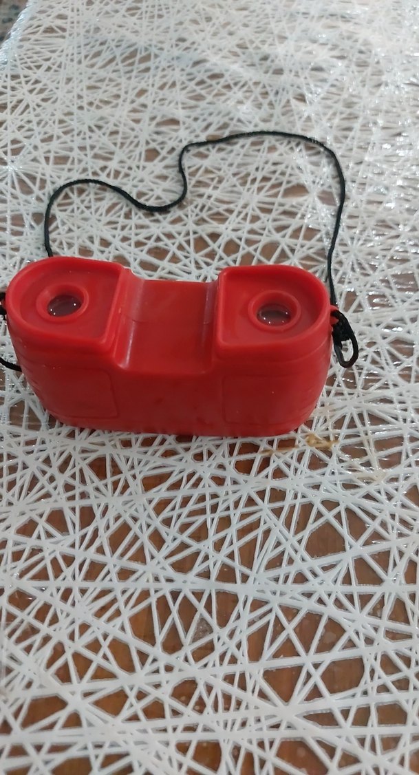 Kırmızı Renkli Mini Dürbün - Görsel 2