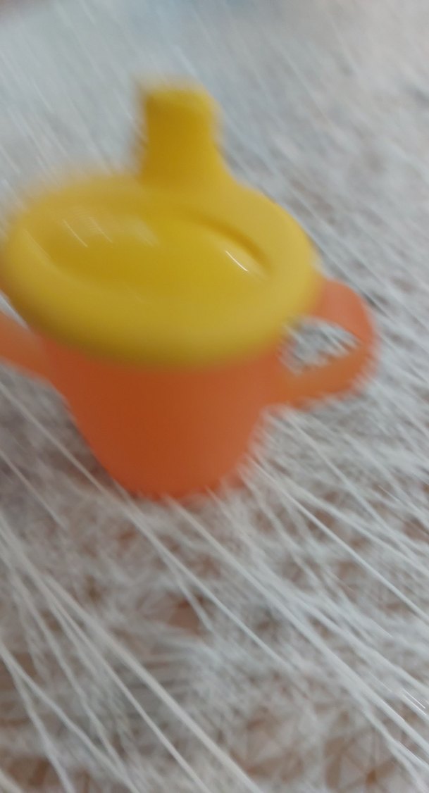 Sarı Kapaklı Renkli Bebek Bardağı - Görsel 2