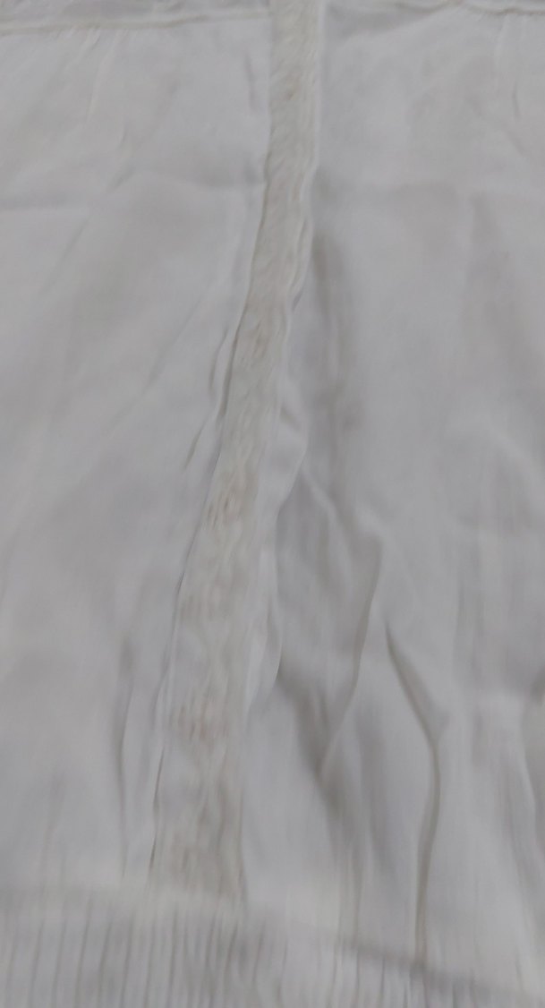 Dantel Detaylı Beyaz Keten Kadın Bluz - Görsel 2