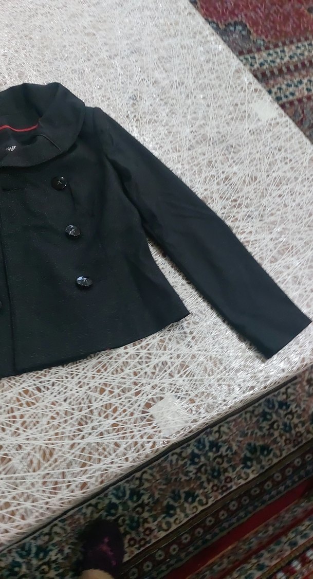 Düğmeli Siyah Goth Midi Ceket - Görsel 2