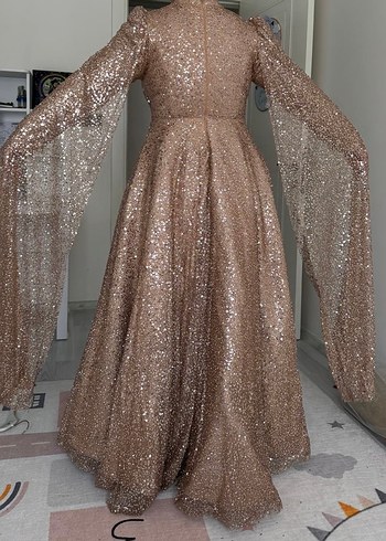 Parlak Bej Uzun Kollu Abiye Elbise - Görsel 4