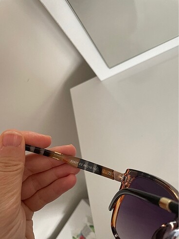 Burbery gözlük - Görsel 4