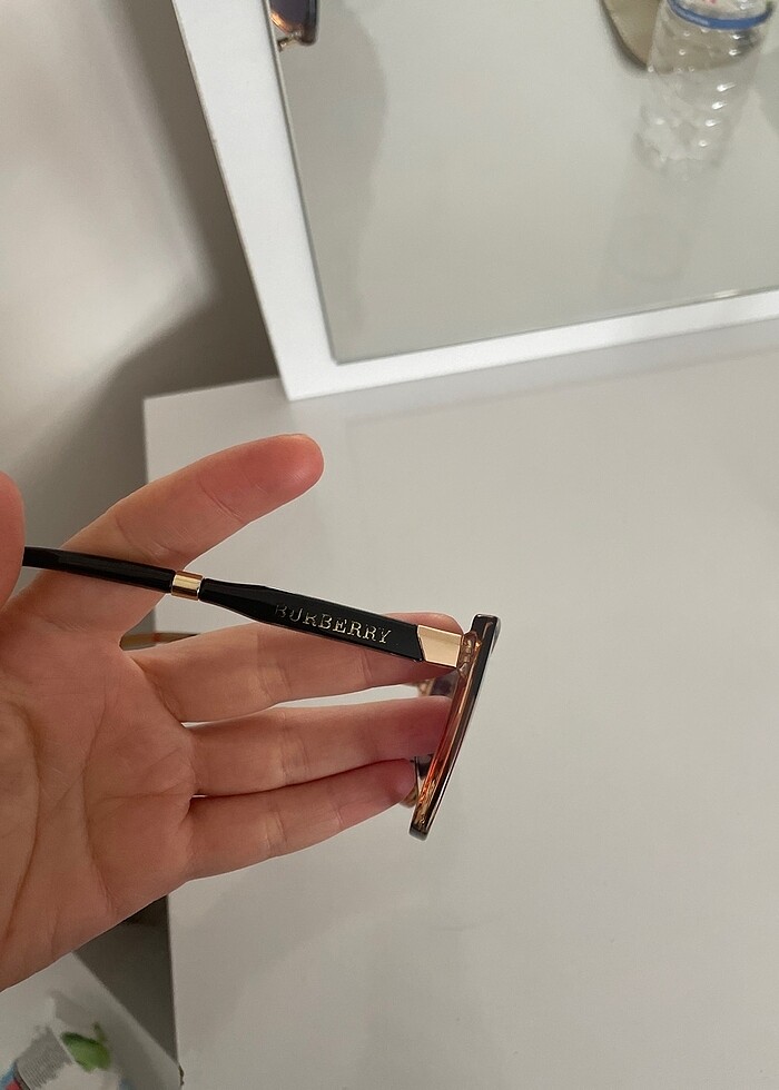 Burbery gözlük - Görsel 2