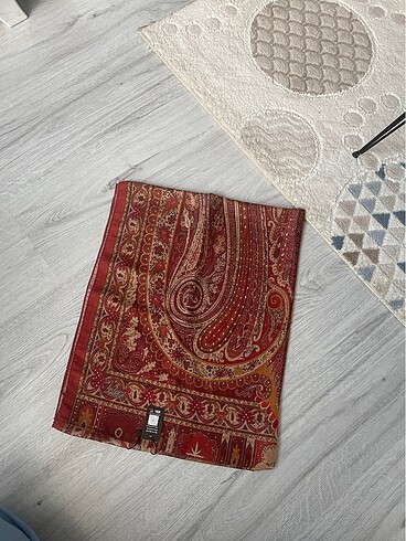 Etro desen şal