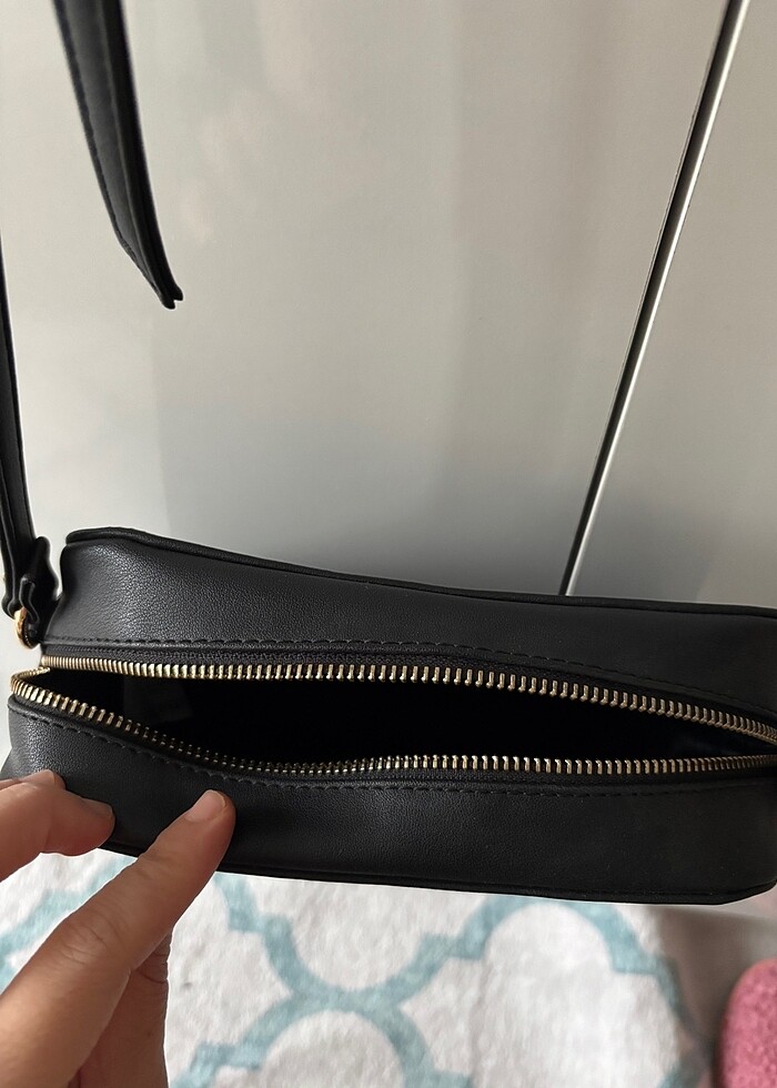 Fabrika marka çanta - Görsel 4