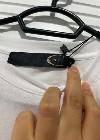 Baskılı Drapeli Beyaz Hamile Tişörtü - Görsel 3