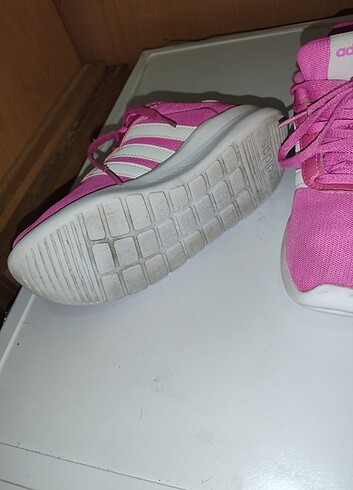 33 Beden pembe Renk Adidas ayakkabı 33 numara