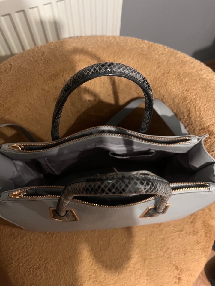 Gri Deri Yılan Desenli Kadın Çanta HM - Görsel 3