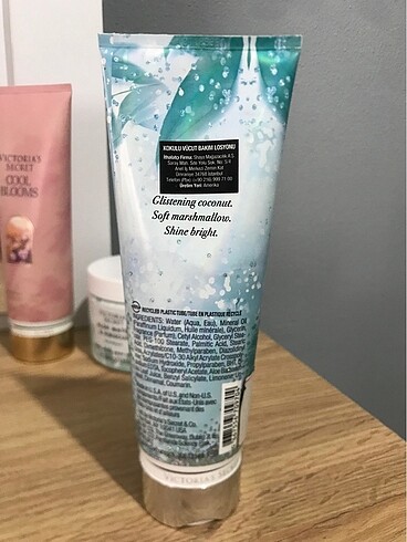 Victoria s Secret VS sparklinf creme