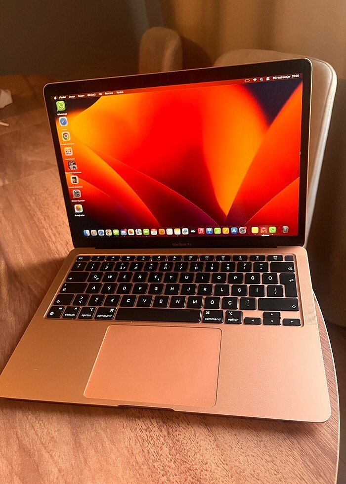 MacBook Air M1 (2020) | 8 GB RAM - 256 GB SSD - Görsel 2