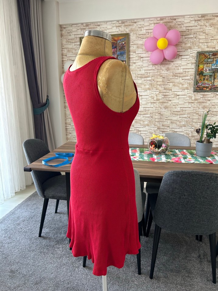 Kırmızı Yüksek Yakalı Kadın Triko Elbise - Görsel 3