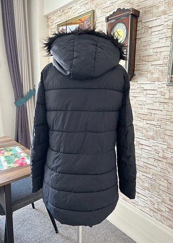 Siyah Kürklü Kadın Kışlık Mont - Görsel 5