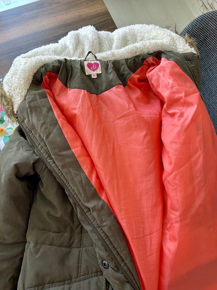 Peluş Detaylı Haki Kadın Mont - Görsel 5