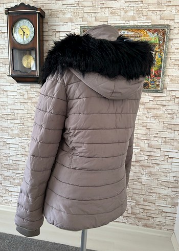 Kürklü Bej Kadın Kışlık Mont - Görsel 7