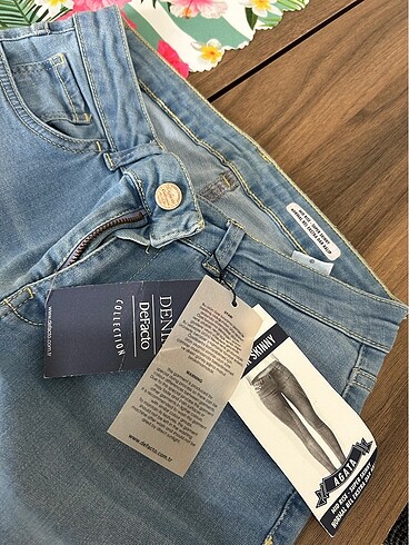 Yeni Etiketli Kadın Jean