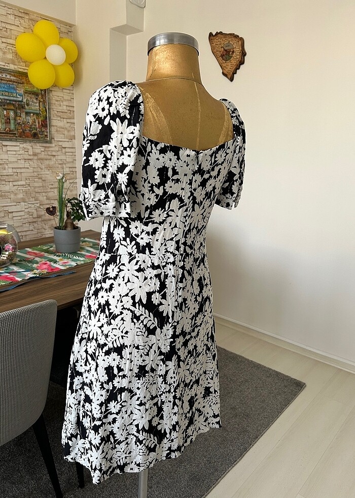 Kısa Elbise - Görsel 2