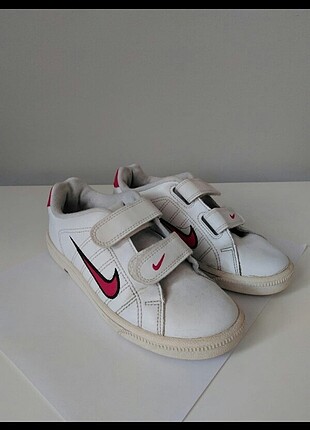 Nike Kız Çocuk ayakkabı 
