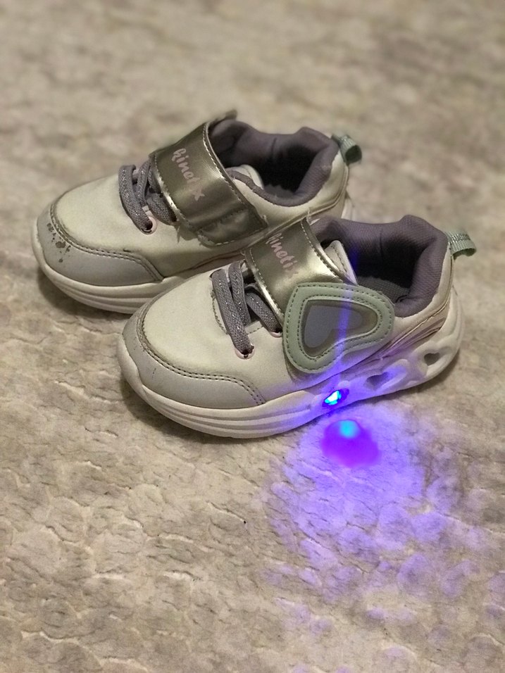 Kız Çocuk Gri Cırtcırtlı Spor Ayakkabı - Görsel 3