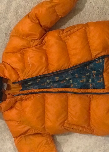 Turuncu Kapüşonlu Erkek Çocuk Mont - Görsel 2