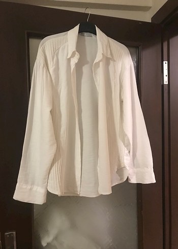 Kadın Beyaz Keten Pileli Gömlek - Görsel 3