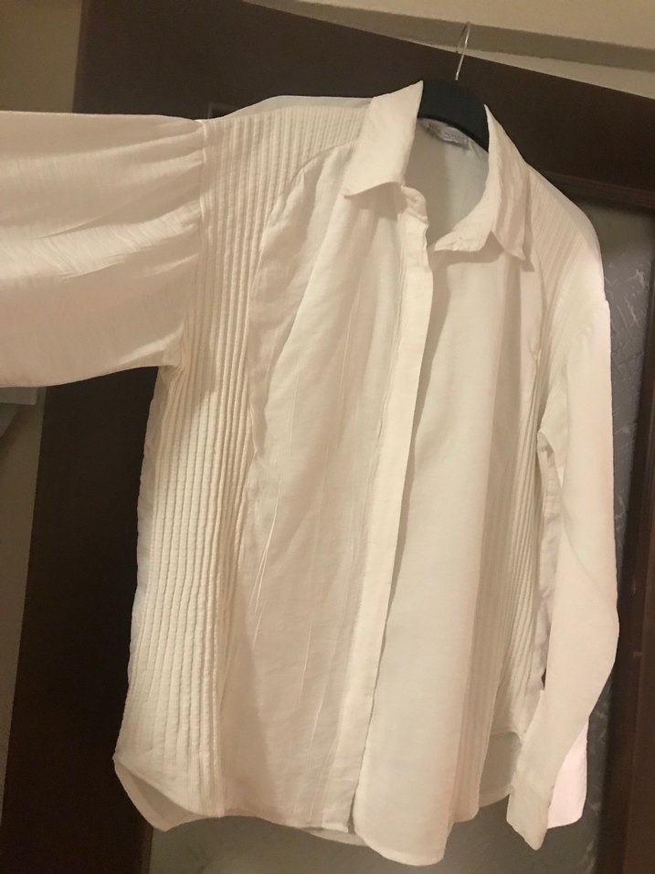 Kadın Beyaz Keten Pileli Gömlek - Görsel 2