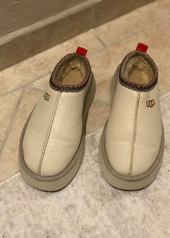 UGG Beyaz Kadın Dolgu Topuk Terlik - Görsel 2