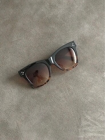 Ray Ban Güneş gözlüğü