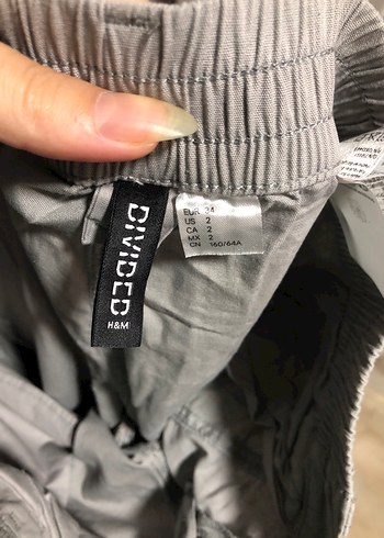 H&M Gri Bol Kesim Kemerli Kadın Kumaş Pantolon
