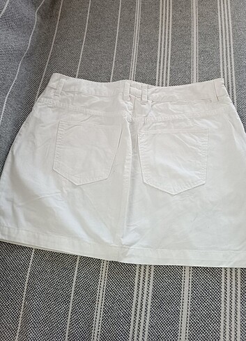 xl Beden beyaz Renk XL beden beyaz renk çok şık mini etek 