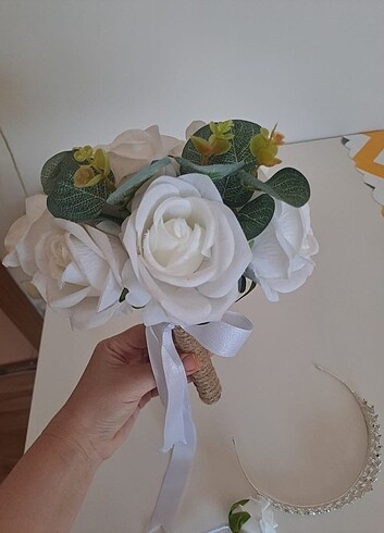 Gelin çiçeği damat yaka çiçeği - Görsel 2