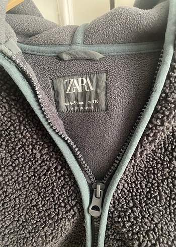 5 Yaş Beden Gri Kapüşonlu Erkek Çocuk Kürklü Mont