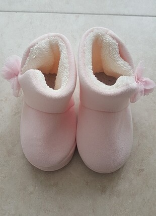 Yumuşacık kız bebek panduf