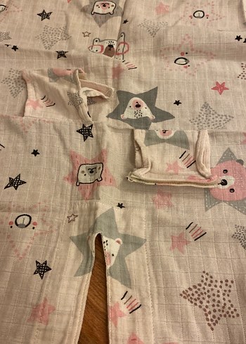 Çocuklar için pembe desenli puset örtüsü - Görsel 2