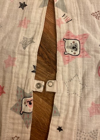 Çocuklar için pembe desenli puset örtüsü - Görsel 3