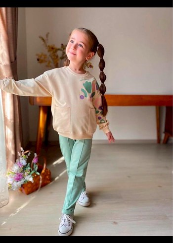 Kız Çocuk Bej Bağcıklı Streetwear Takım