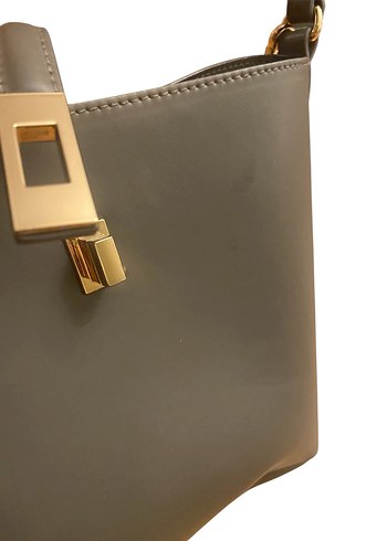  Beden H&M gri Deri Kadın Çantası Tokalı