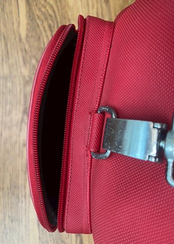 Kırmızı Lacoste Kadın Sırt Çantası - Görsel 3