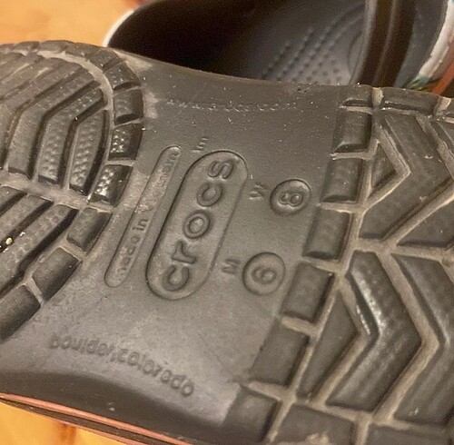 38 Beden 38 numara Crocs çiçek desenli terlik