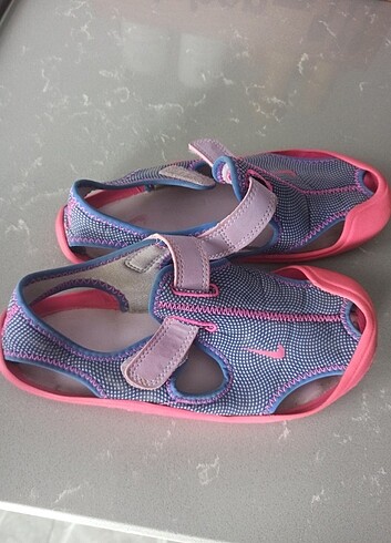 Nike çocuk sandalet